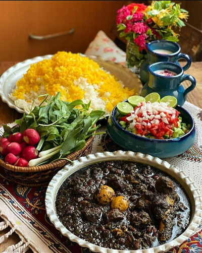 چلوقورمه سبزی